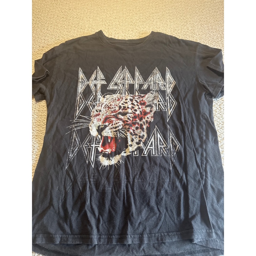 Def Leppard Graphic Tee Black XL Rock Band Leopard Print Short Sleeve Shirt
